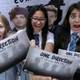 Illustration for article titled Critic Uses Review to Skeeve on Tween One Direction Fans